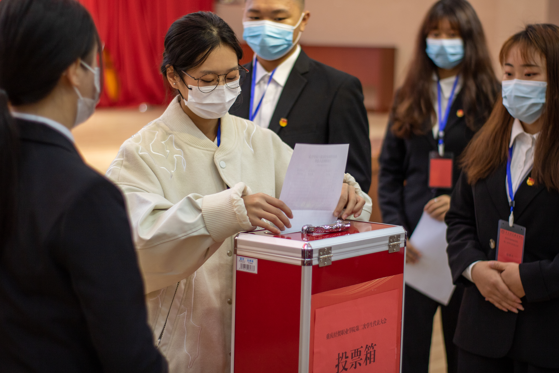 1637221077337050999.png 图片2.png